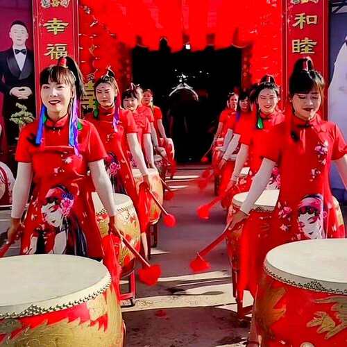 花样鼓棒新品红花鼓棒成人红绸大棒鼓锤道具威风鼓槌战鼓锤榉木打