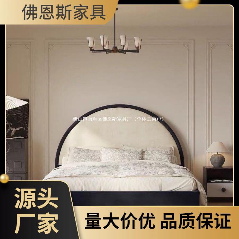 轻奢北欧双人床现代简约复古悬月丝绒床布艺床法式卧室黑色复古风