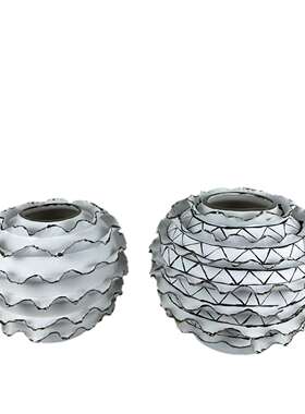 妖及样板间贝壳主题创意花束售楼部客厅陶瓷波浪花器白色艺术花艺