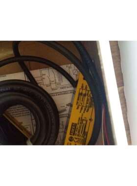 现货供应法国comitronic-bti开关ANATOM78S MKT130安全开关