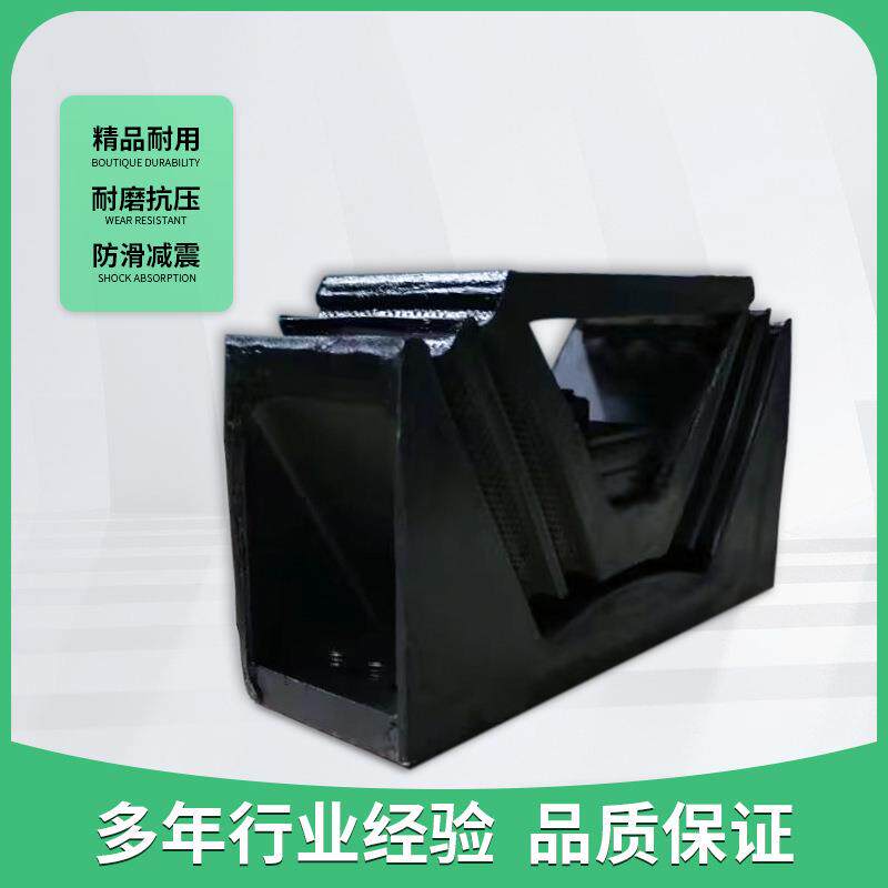 客车发动机悬置胶垫1001-01073发动机脚垫机爪垫