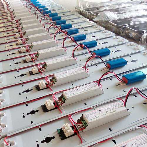 恒流led灯管应急三防灯带应急电源90分钟120分钟24V三防支架厂家