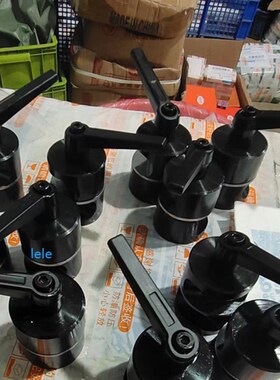 360度旋转万向节固定夹双孔旋转支架连接件光轴十字喷涂旋转支架