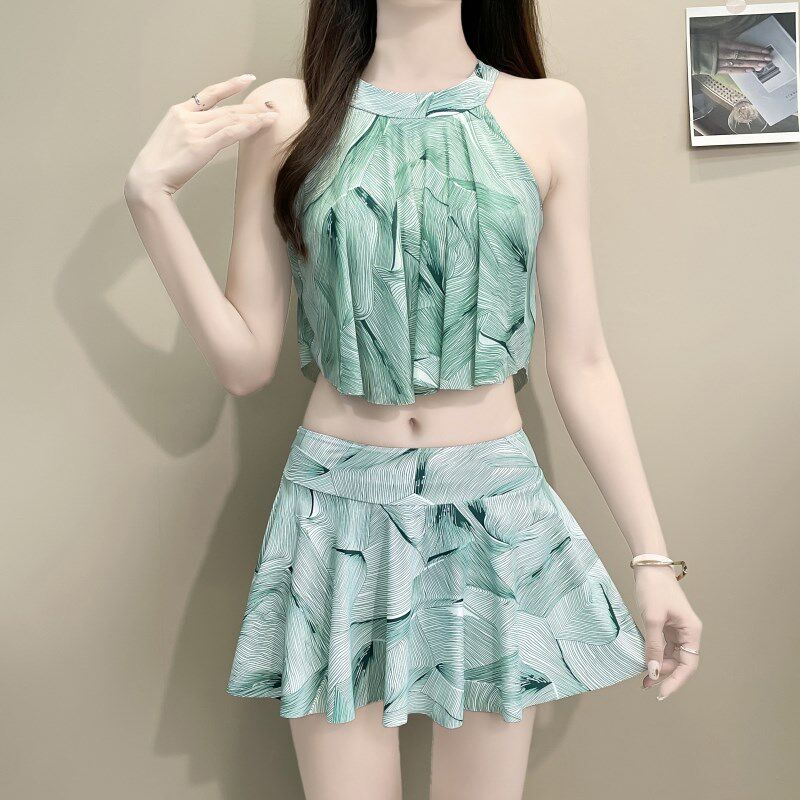 泳衣女2025新款分体裙式两件套遮肉显瘦学生保守泡温泉绿色游泳衣
