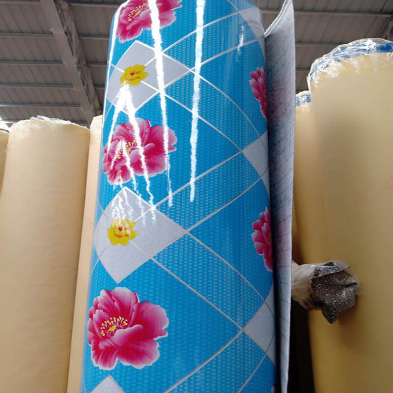 大量出售pvc地板革 家用耐磨地板贴纸 防水防滑电热炕革地板胶