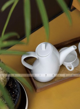 空合样板间新中式简约白色陶瓷茶具售楼部洽谈区R茶几装饰茶壶茶