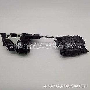 51217185690适用于宝马F01F02右肽车前门闭锁器执行器51217185691