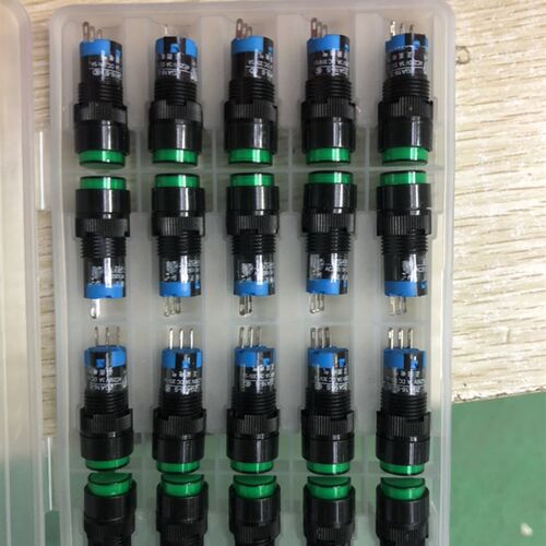 圆形正方形长方形按钮开关LA12Y/F/J-11 SA12 3脚6脚银点开孔12mm