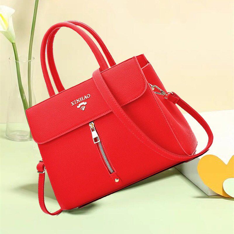 红色包春季新款i手提新娘结婚礼包韩版百搭单肩斜挎婚宴包女大容