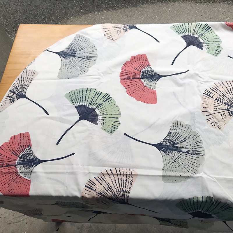 69包邮纯棉平纹布料不规则圆形七彩银杏叶床品桌布手工面料