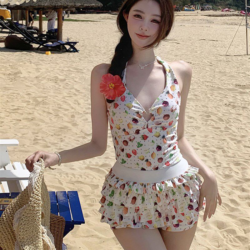 可爱少女水果图案高级感海边休闲度假保守裙式分体游泳衣女款泳装
