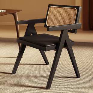 昌迪加尔椅实木餐椅家用中古风软包椅子侘寂靠背椅茶椅藤编餐桌椅