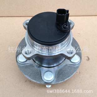 7M51 RAA 1506577 适用于福特福克斯 3M51 512411 2C299