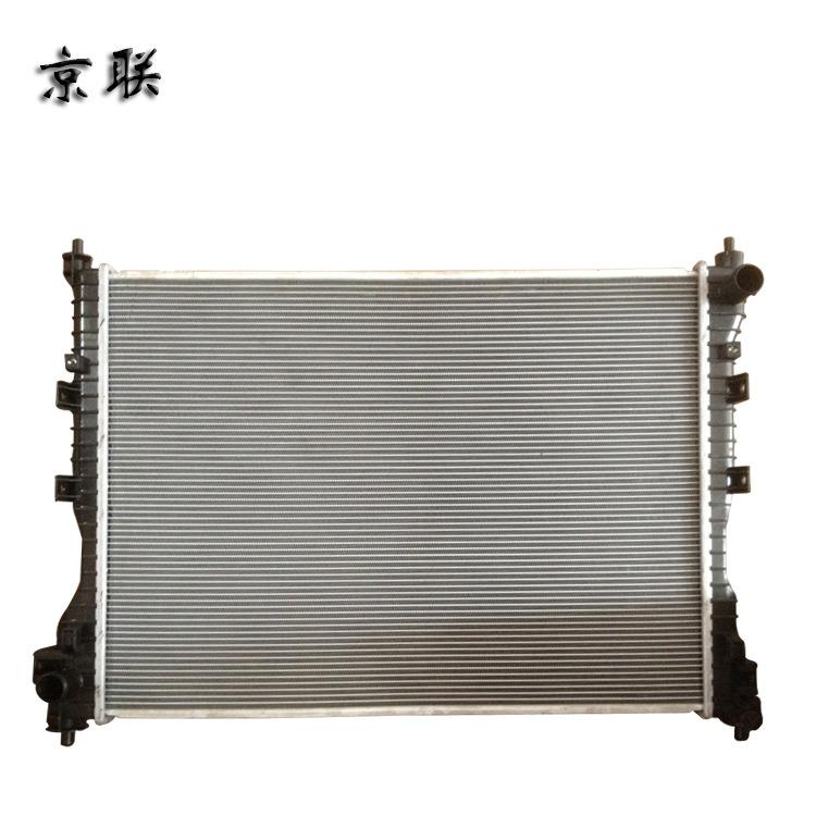 哈弗H6运动版汽车散热器冷凝器暖风电动散热器油冷器散热小水箱