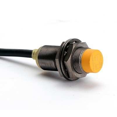 韩国建兴KOINO Φ18 直流三线式 接近开关 IPX-D18-05E1/E2/E3/E4