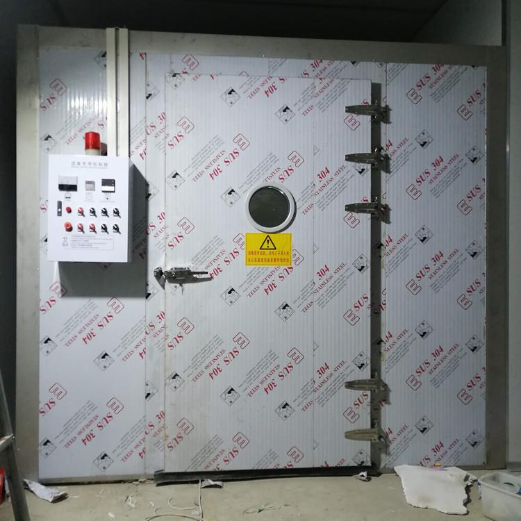 带大家走进学校食堂 配餐中心餐具消毒房看一下消毒房的工作原理