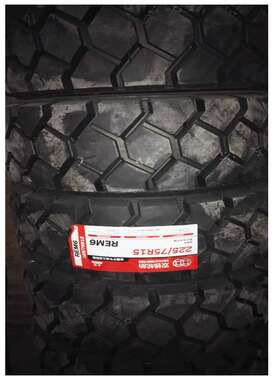 全钢丝叉车轮胎225/70R15后轮 6.50R10平板车双钱轮胎6.50R10