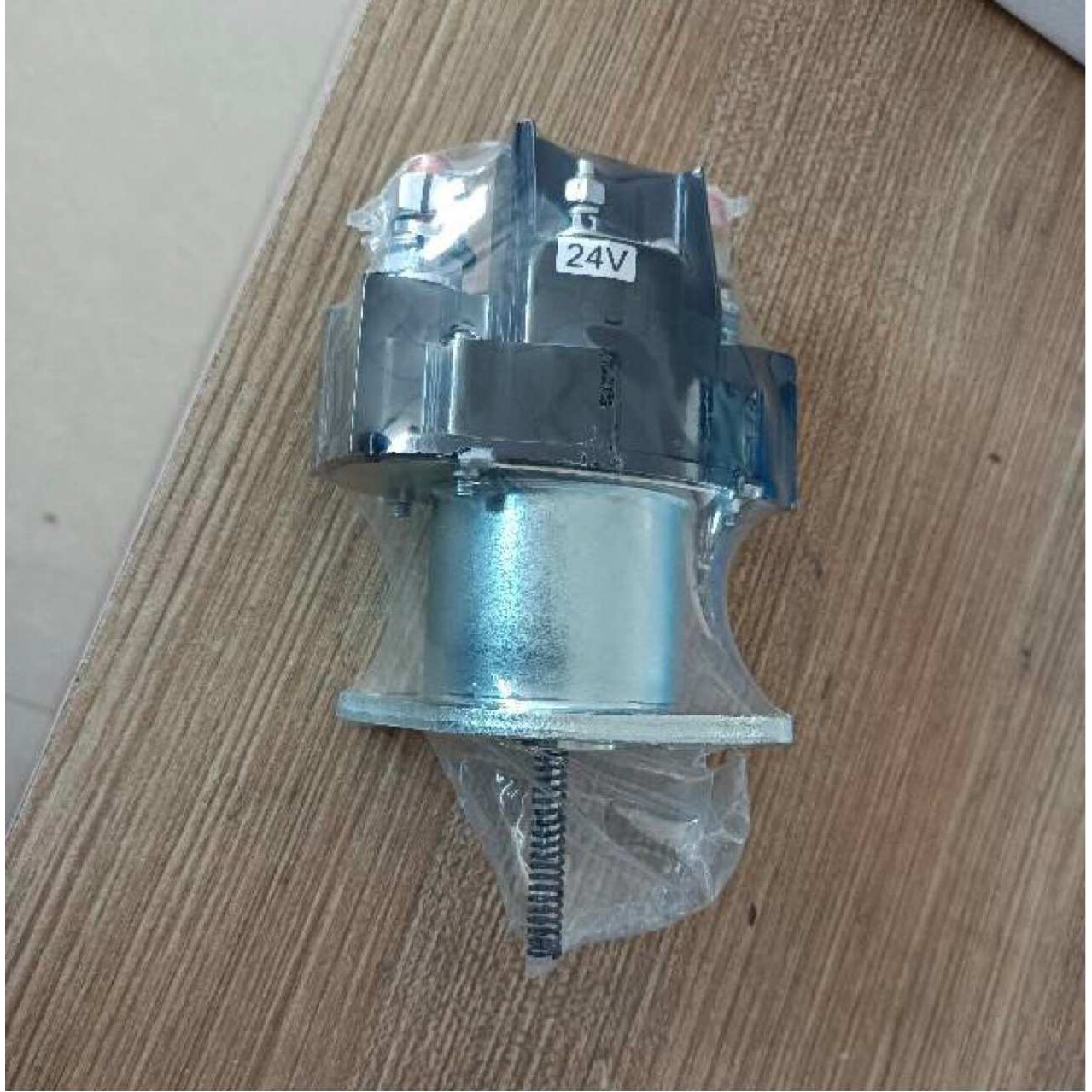 挖机起动机马达开关五十铃挖机起动机马达开关吸力开关磁力开关