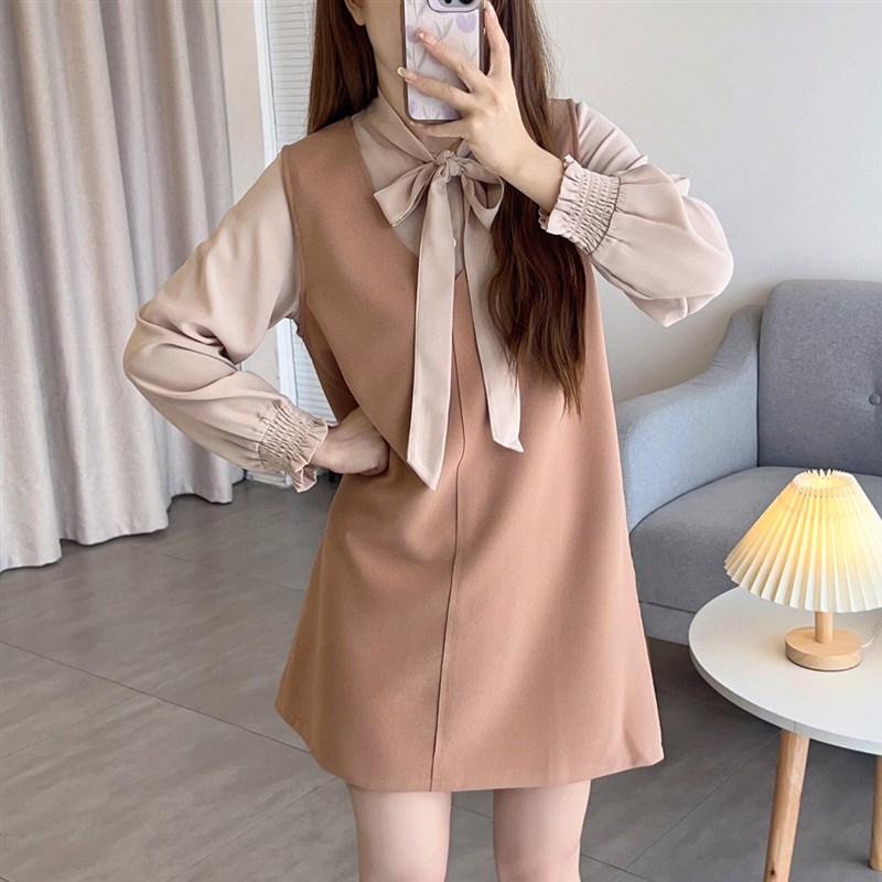 150小个子学院风清新纯色雪纺V领无袖背带短款直筒连衣裙女装秋季