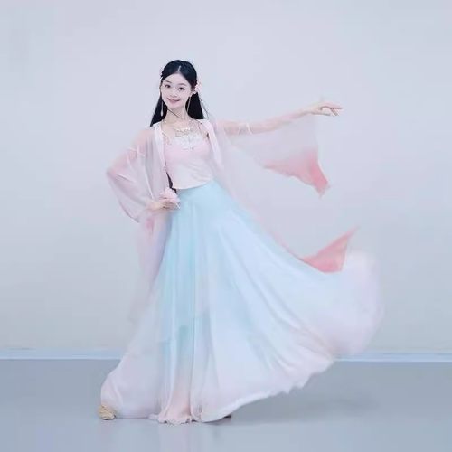 新款古典舞表演服超仙气大摆裙