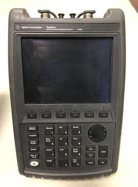N9923A FieldFox 手持式射频矢量网络分析仪4 GHz @ 6 GHz @18G