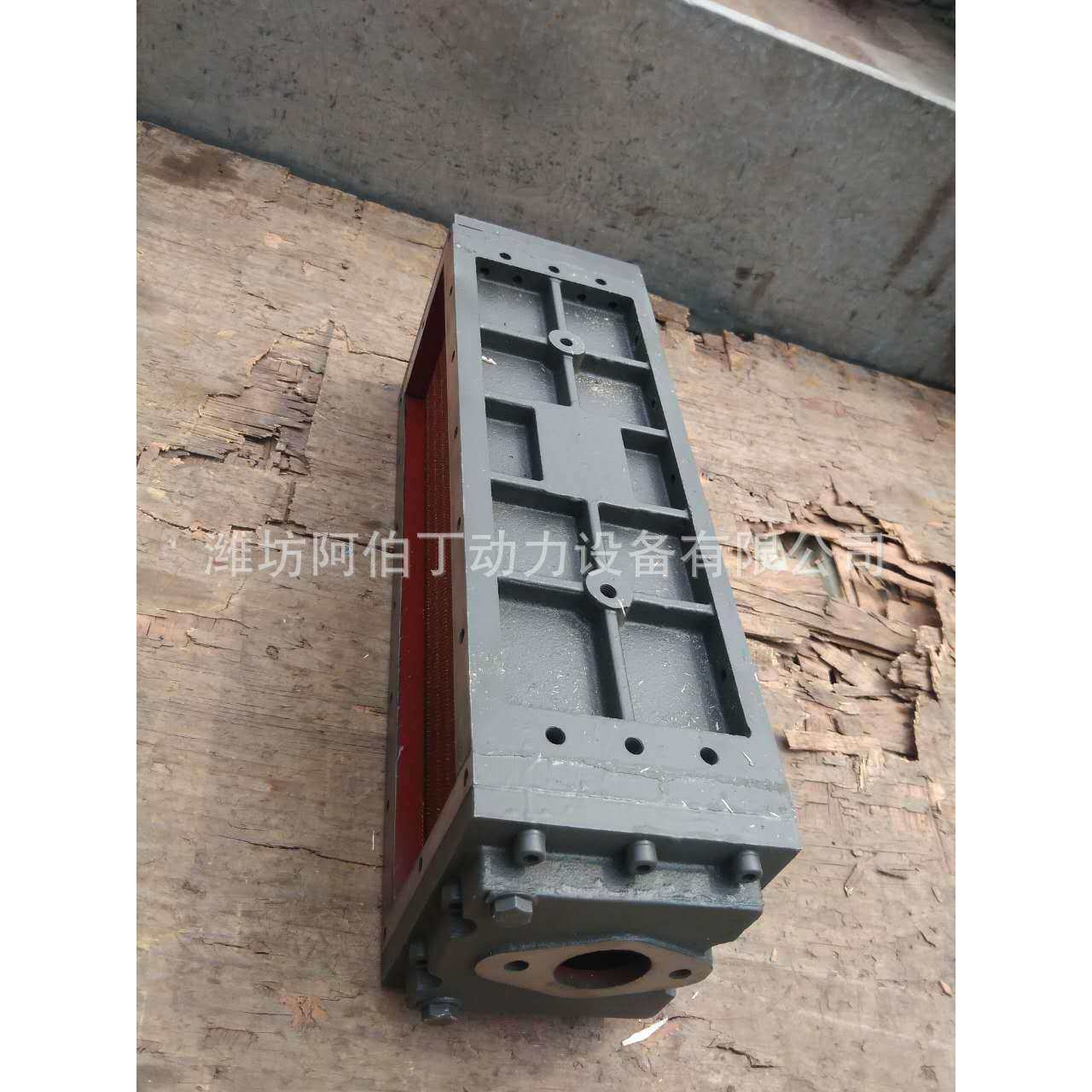 潍坊柴油发动机配件 杭发重汽斯太尔船机6126/WD615/WD618中冷器