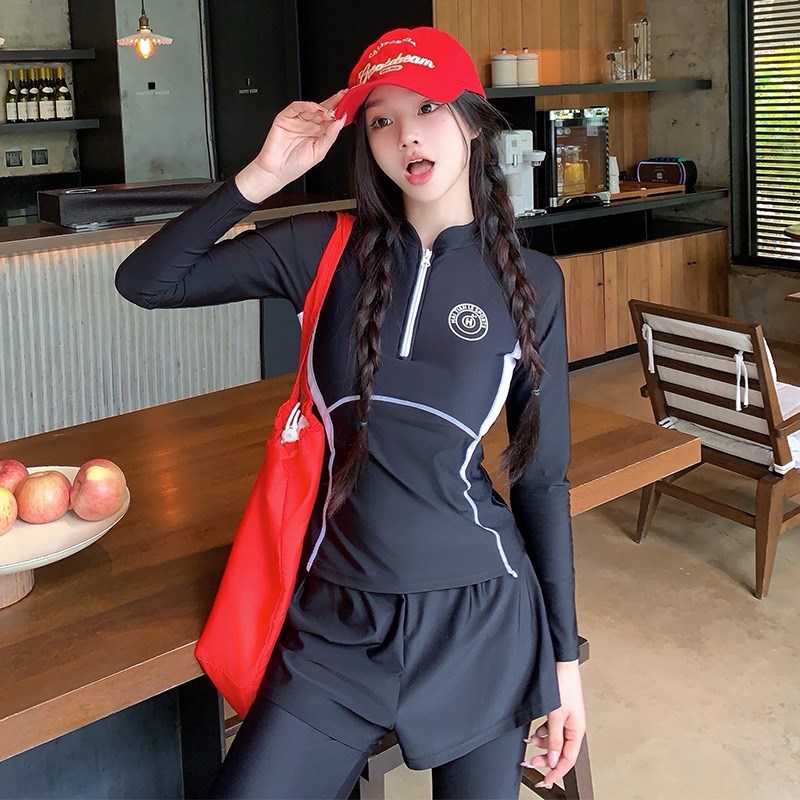 2025新款分体游泳衣女长袖长裤防晒显瘦遮肉保守冲浪服水母衣泳装