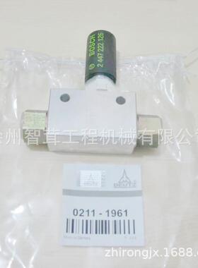 ABG摊铺机道依茨发动机BFM1013手油泵 2111961压路机柴油泵 配件