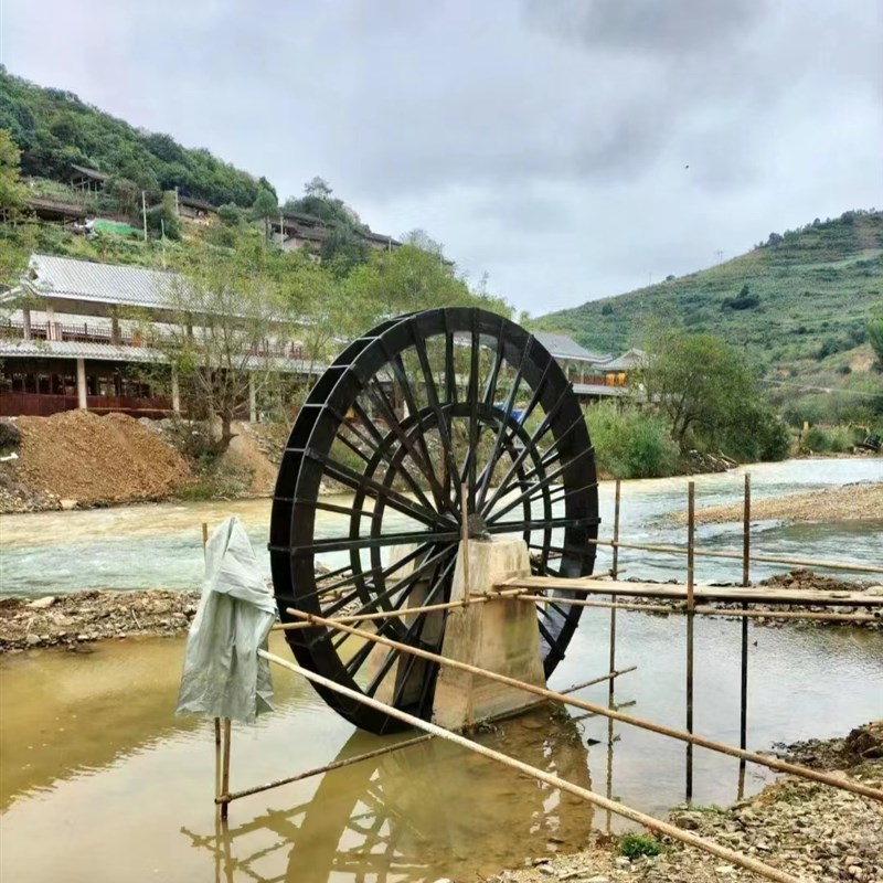 定制实木户外提水水轮大型灌溉流水景观防腐木老式水车轮直销厂家