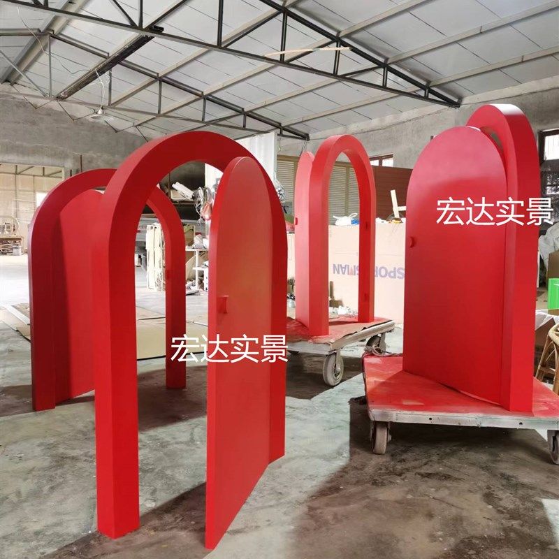 儿童实景制作拍照道具红t色拱门摄影道具圣诞主题影楼实景摄影棚
