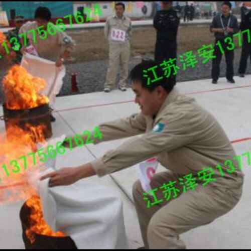 1.5X1.5米玻璃纤维灭火毯 火灾逃生防火毯 应急救生毯 火灾逃生毯