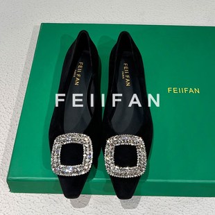 平底单鞋女2024秋冬新款水钻方扣法式绝美不累脚软底绒面尖头鞋子