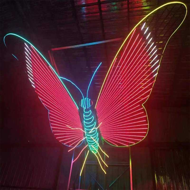 互动发光美陈户外景区商业游乐网红设施LED创意装置动态蝴蝶秋千