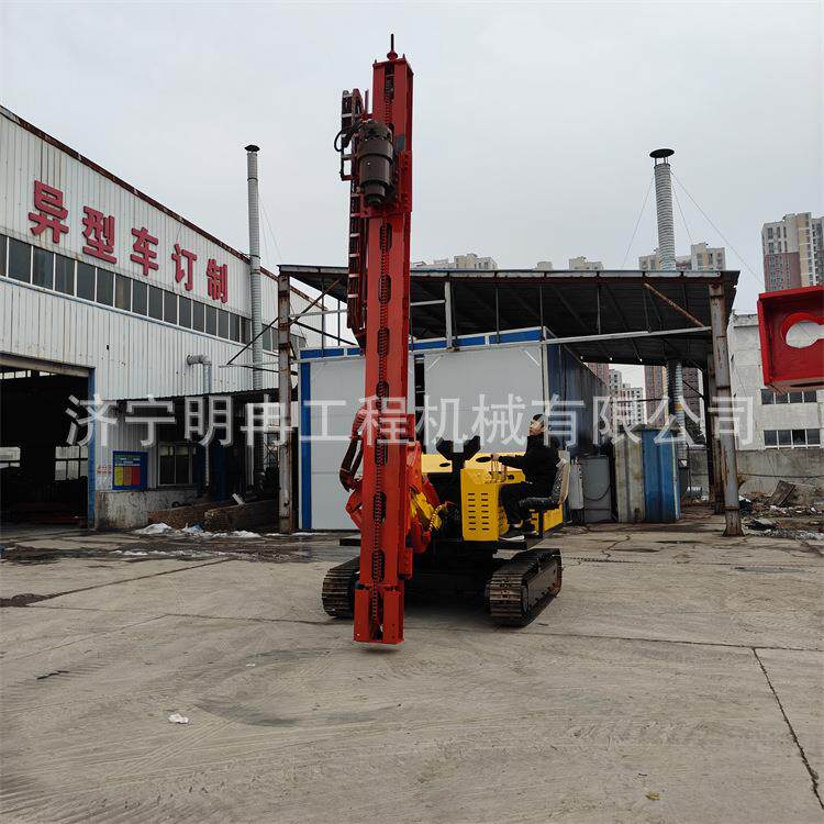 全液压光伏打桩机油耗低钻孔速度快 3米6米螺旋钻杆成孔 爬坡作业