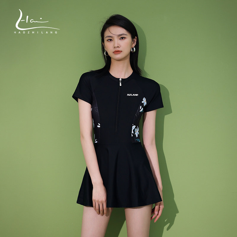 连体泳衣女成f人新款爆款遮肚显瘦保守游泳馆专用裙式平角游泳装