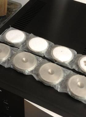 佳悦钉垫120元/颗,悦脚架用家购买有优惠。脚钉机架落地音箱可用