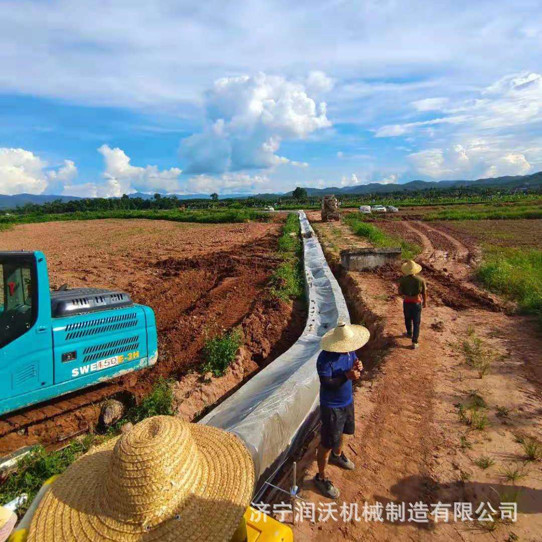 大型水沟路缘石滑膜机 钢制履带滑膜机 边坡混凝土现浇水渠成型机