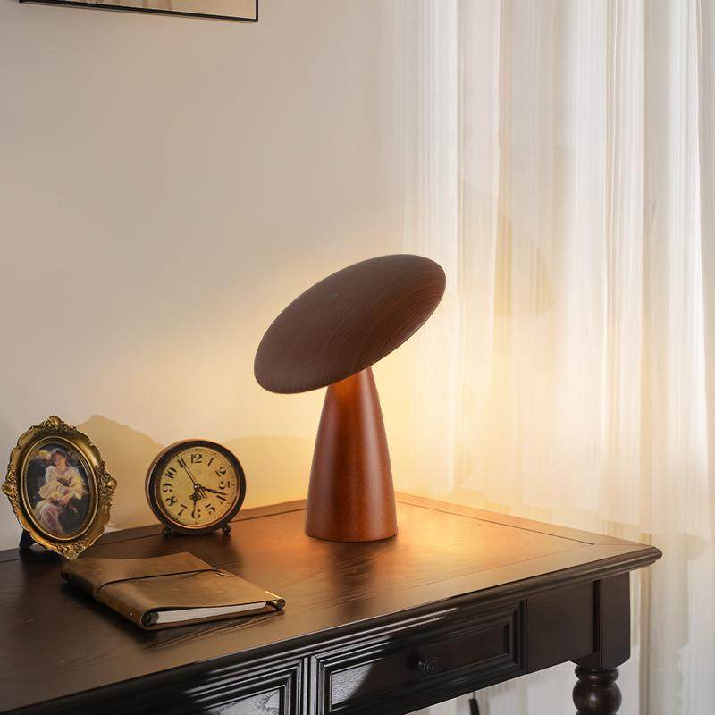 复古木艺台灯轻奢设计师客厅书房卧室床头灯台灯玻璃氛围感台灯