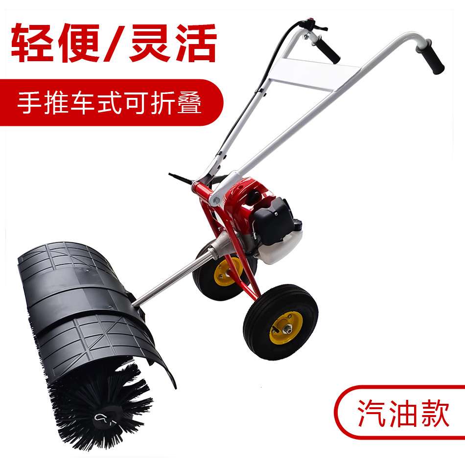 源头厂家直销各种款式人工草坪刷草充砂机手推车疏草机汽油梳草机