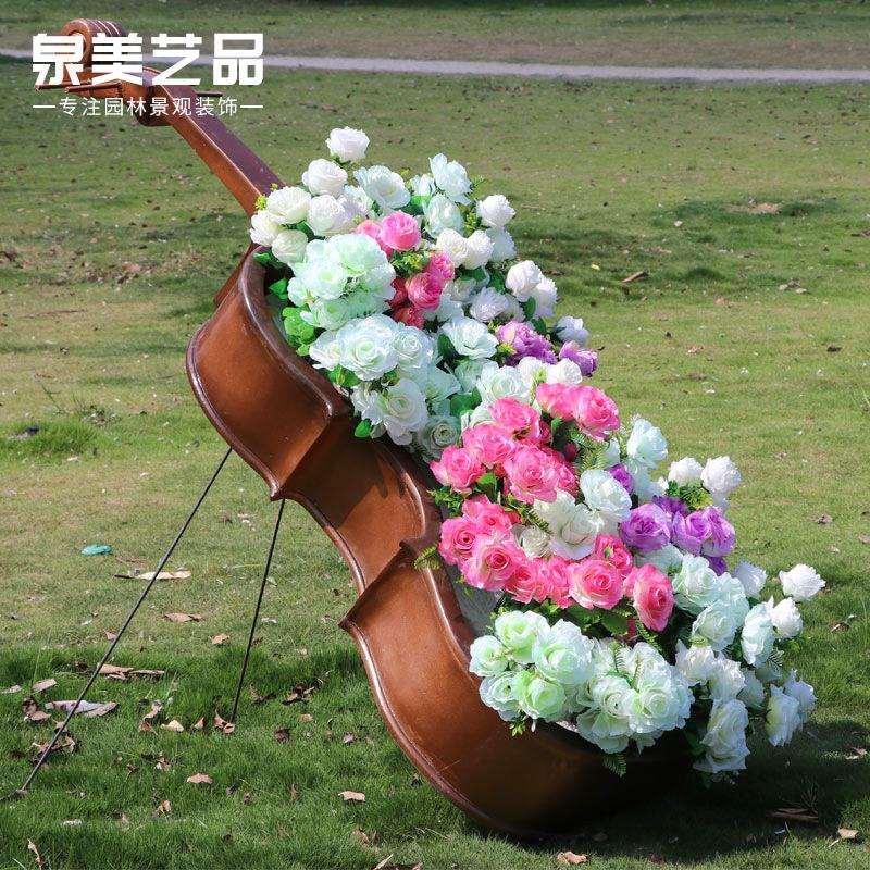 户外草坪小区学校商场浪漫装饰玻璃钢仿大提琴音符音乐人雕塑摆件