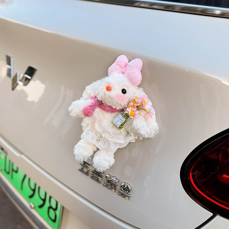 毛绒兔汽车尾部装饰挂件车载饰品摆件202L4网红新款玩偶女生高级