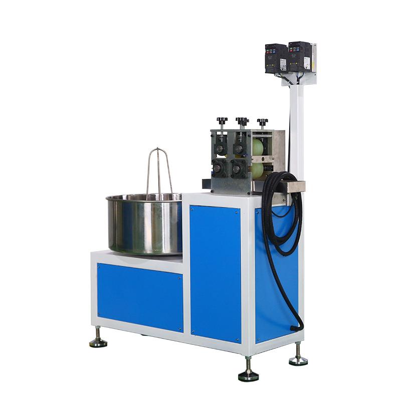 机械供应全自动高速小型四轮牵引收卷机单螺杆仿藤挤出机器