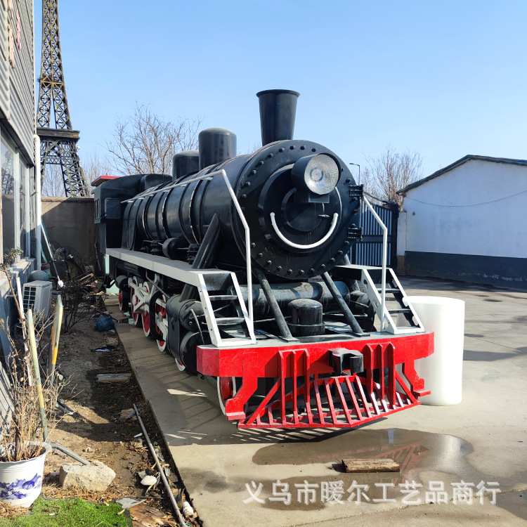 大型蒸汽复古火车头 仿真绿皮火车厢餐厅 怀旧造景美陈道具制作