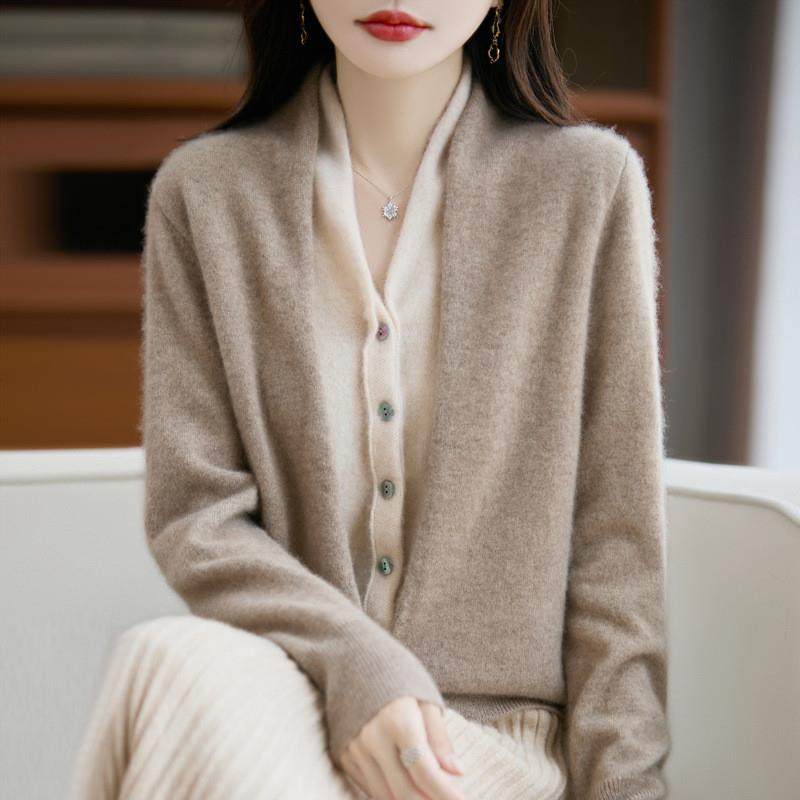 100纯羊毛开衫女式V领假两件套秋冬新款长袖外套高级感毛衣针织衫