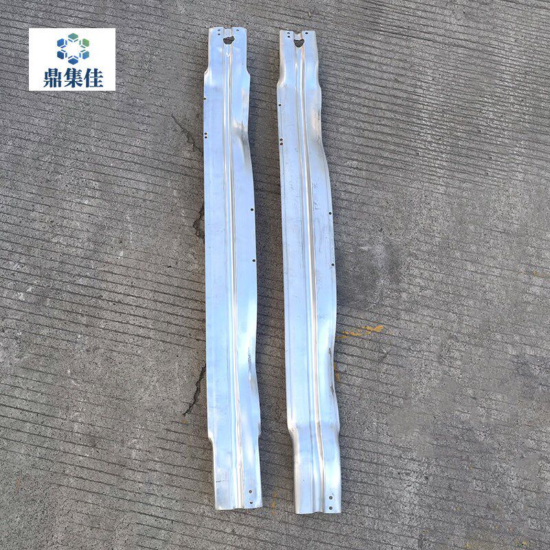 适配奥迪A4L B8 B9 8W前杠骨架 前杠防撞梁 前保险杆防撞钢梁杠铁