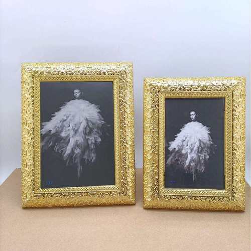 厂家大量优惠供应金属高档金色6寸，7寸简约相框，样板房摆台