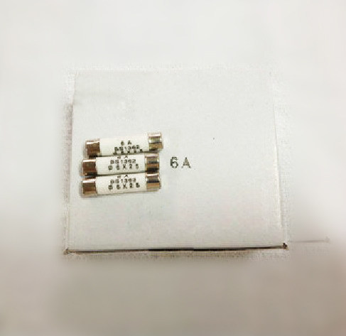 R057 BS1362 6X25 陶瓷保险丝 0.5A  1-6A 8-20A  熔芯熔断器