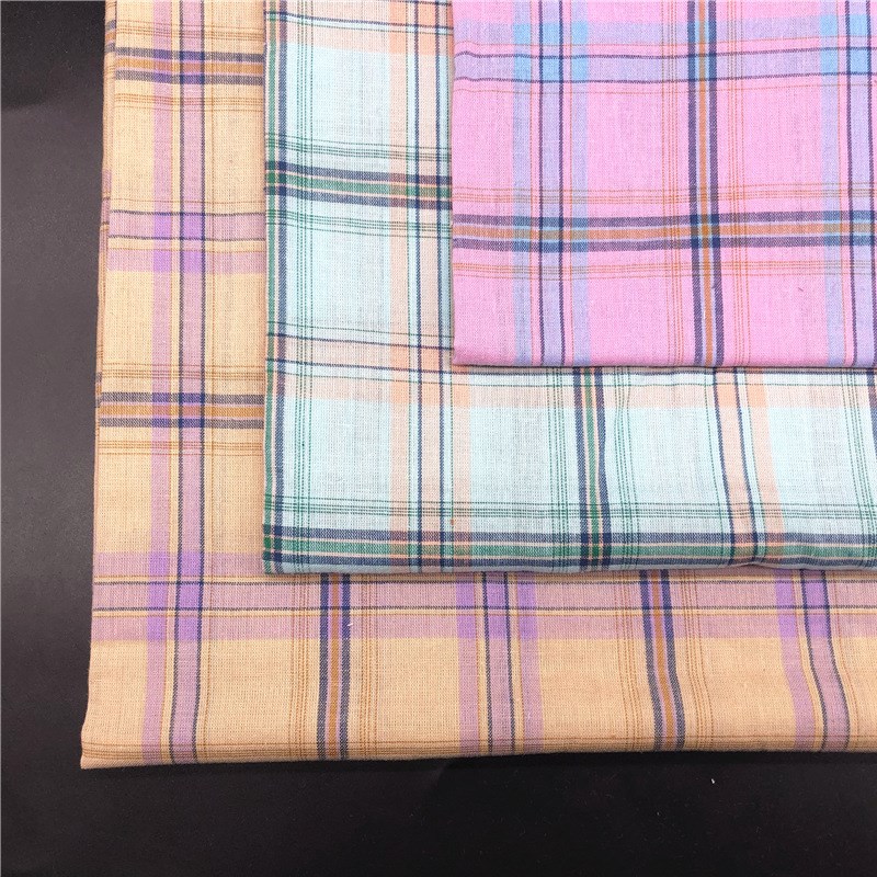 现货供应 全棉色织布 色织大格子面料 衬衫服装面料 色织全棉布