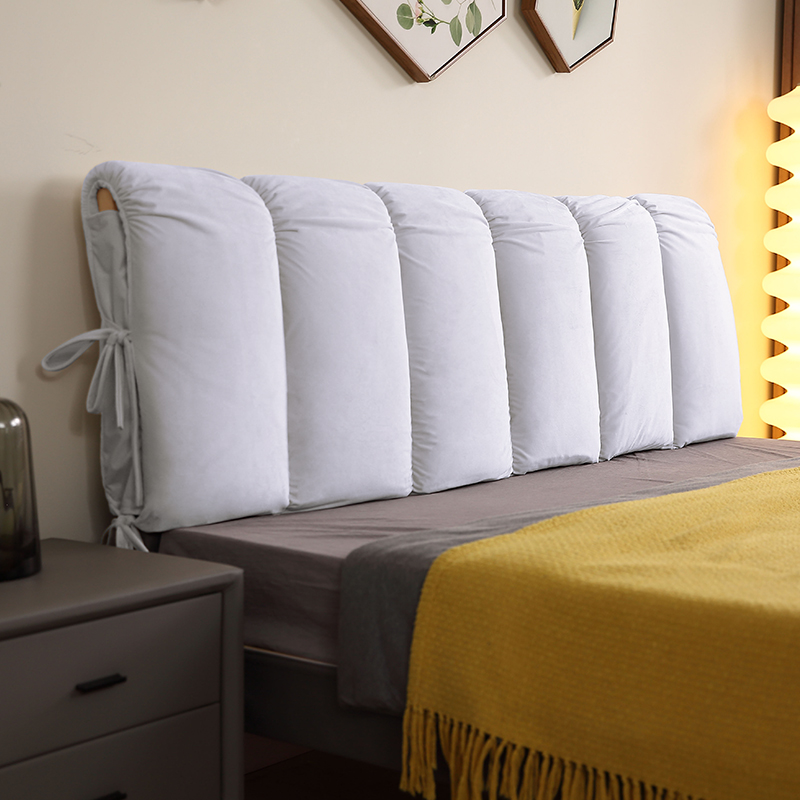 2023新款云朵牀头板高端靠垫软包网红高级感M实木牀榻榻米1米8靠