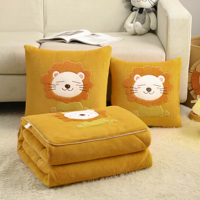 牛奶绒抱枕被子两用四季汽车靠y枕毯子二合一加厚办公室冬季午睡